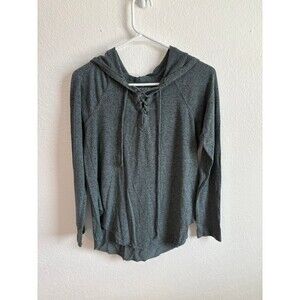 AE Women’s Size Small Light Weight‎ hooded shirt